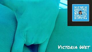 Victoria Wet - masturbation in the solarium