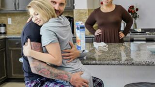 Stepdaughter Bang After Breakfast - Cara May