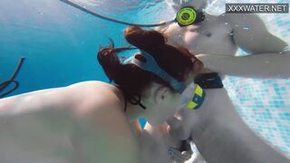 Super sexy underwater girls stripping & masturbating